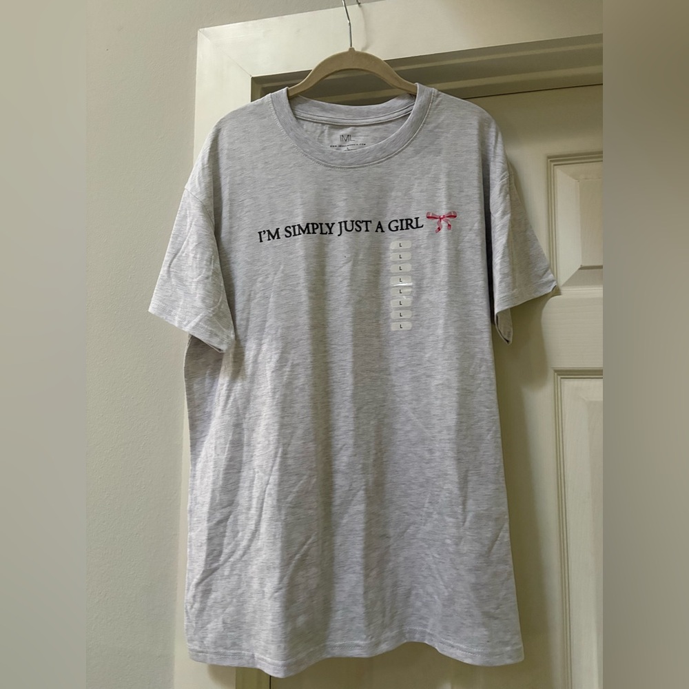 Gray Graphic Short Sleeve Tee
